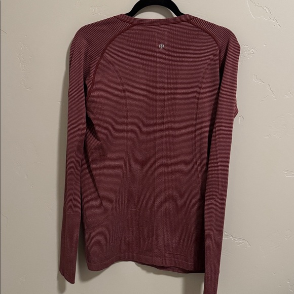 Lululemon long sleeve swiftly tech top - Picture 4 of 6